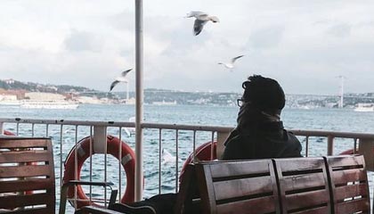 被苏亚雷斯吐口水的西雅图海湾人工作人员：我本以为他会咬我